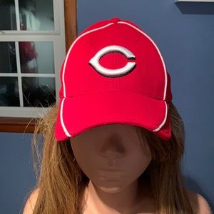 Cincinnati Reds Authentic Collection cap.